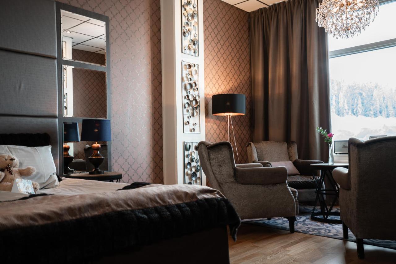 Hotell Hallstaberget Соллефтео Екстер'єр фото