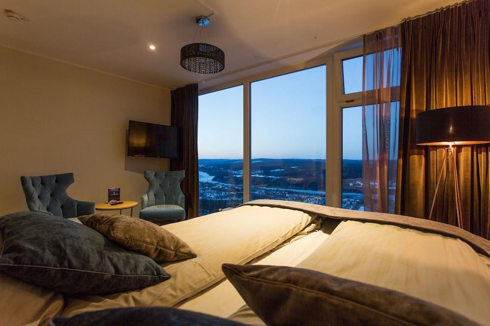 Hotell Hallstaberget Соллефтео Екстер'єр фото