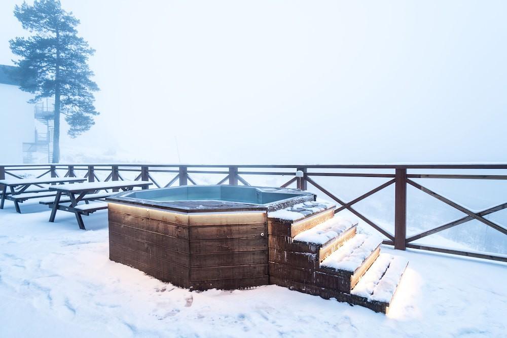 Hotell Hallstaberget Соллефтео Екстер'єр фото